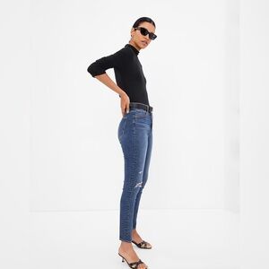 Gap true skinny high rise ripped jeans